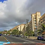 The Smooth Breeze - 401 Los Cristianos (Tenerife)